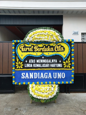 Papan Bunga Duka di Sepang